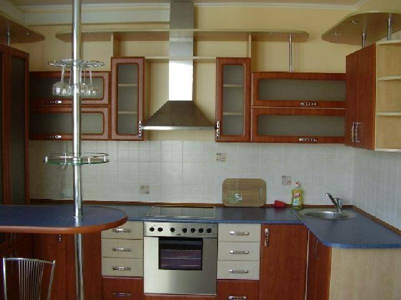 кухонный гарнитур угловой в Ижевске