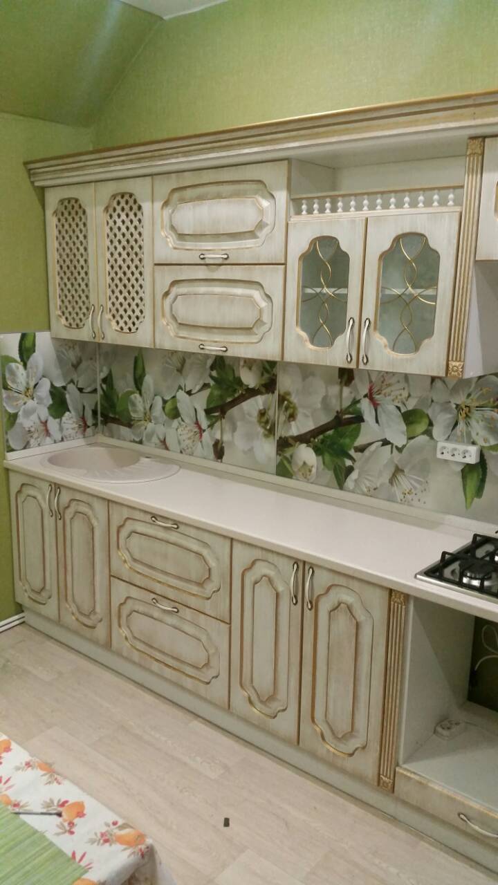 кухонный гарнитур с патиной золото в Ижевске