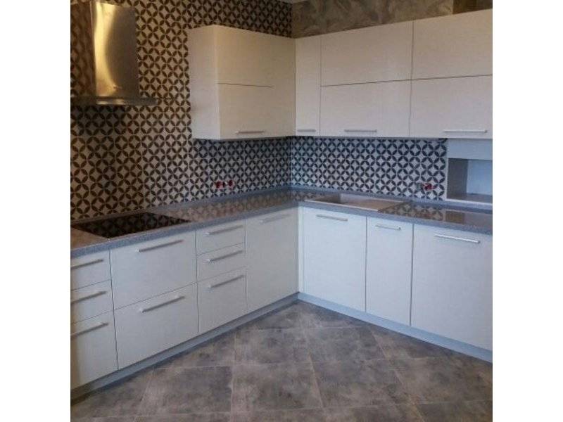 современная кухня в Ижевске