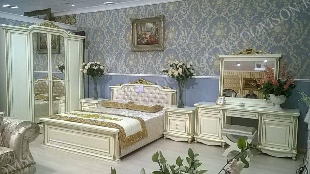 светлый спальный гарнитур в Ижевске