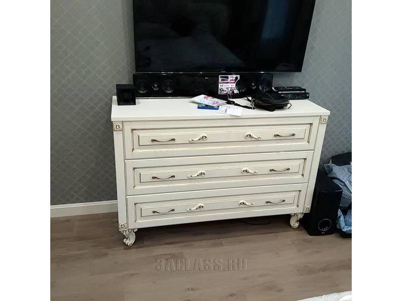 классический белый комод в Ижевске