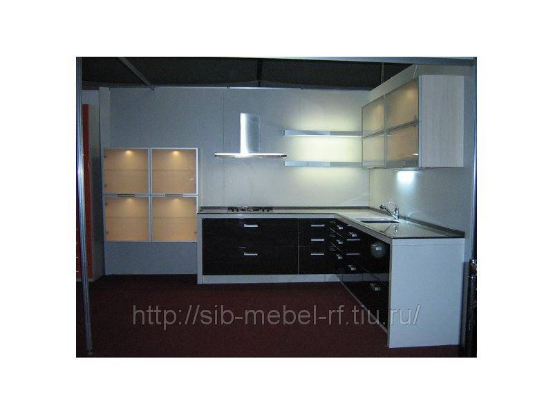 кухня с фасадами из пластика 3 в Ижевске