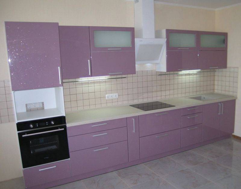 кухня со встроенной бытовой техникой в Ижевске