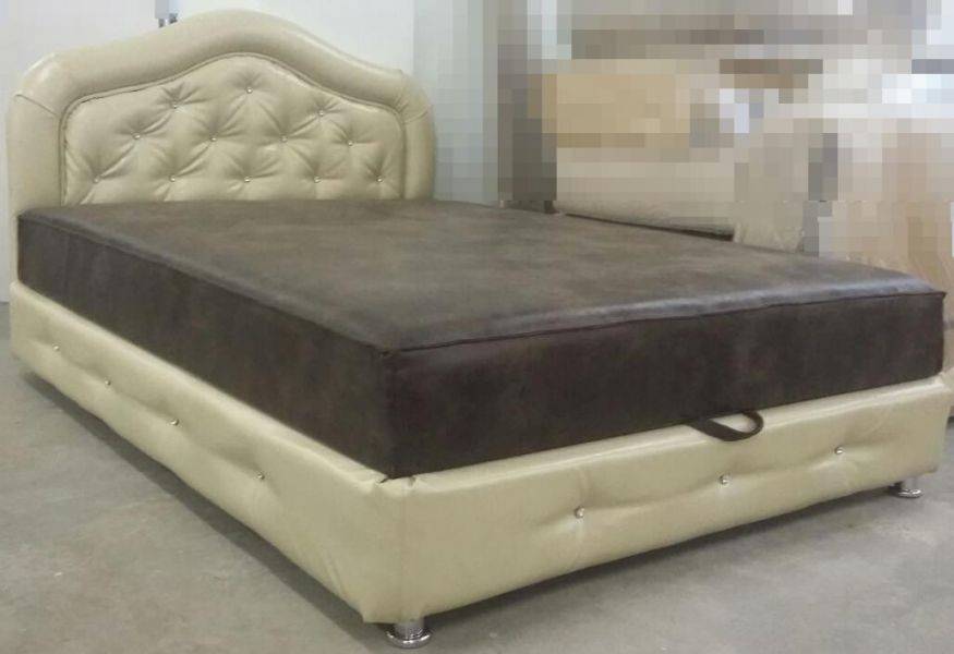 мягкая кровать с утяжками в Ижевске