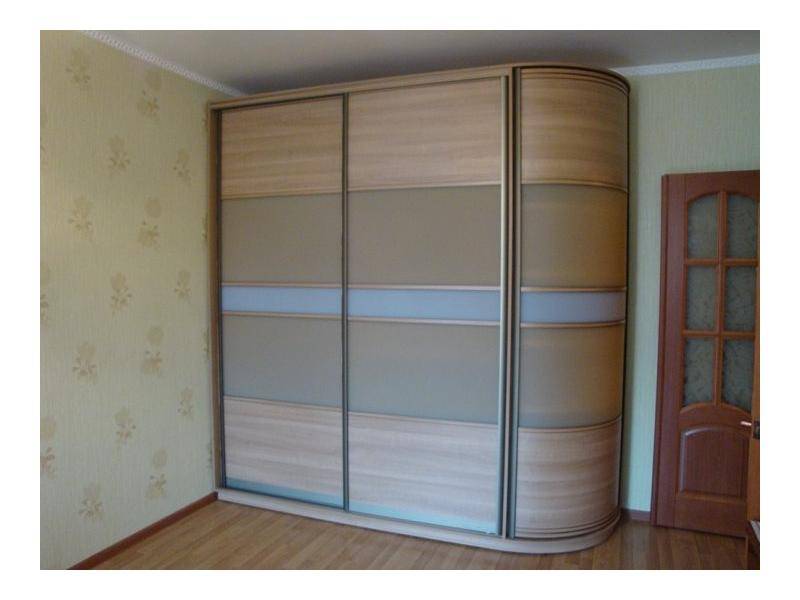 закругленный шкаф купе в Ижевске