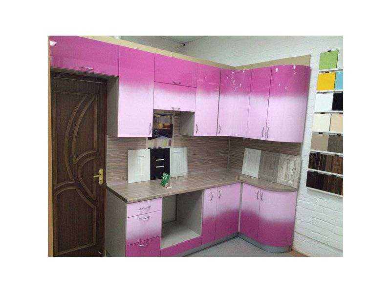 угловая кухня фасады эмаль в Ижевске