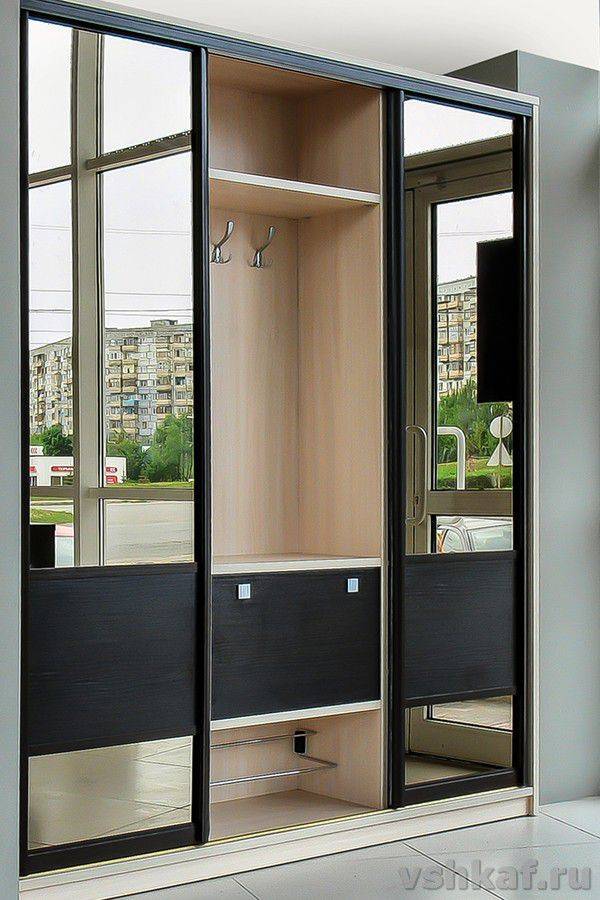 компактная прихожая в Ижевске