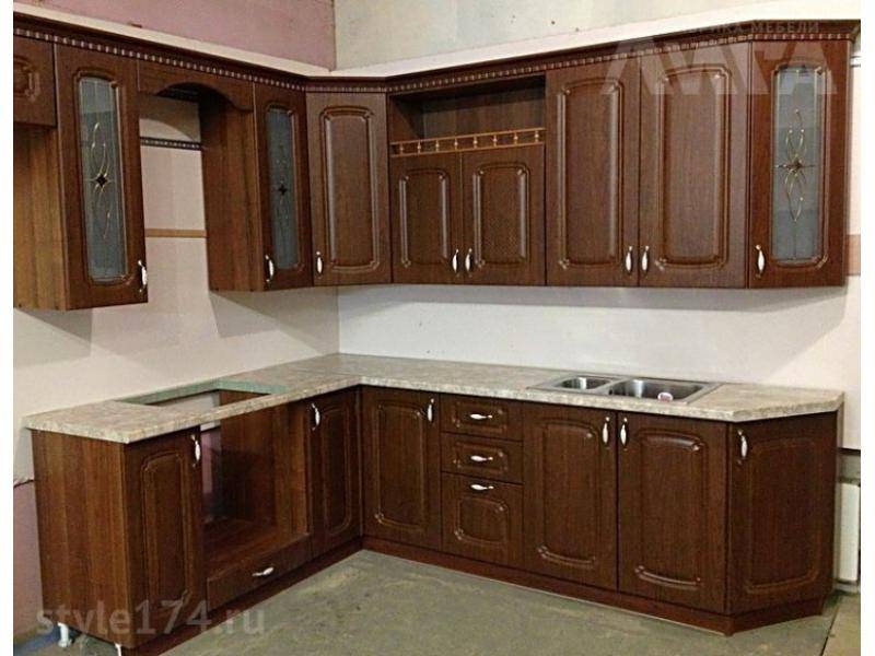 кухонный гарнитур угловой в Ижевске