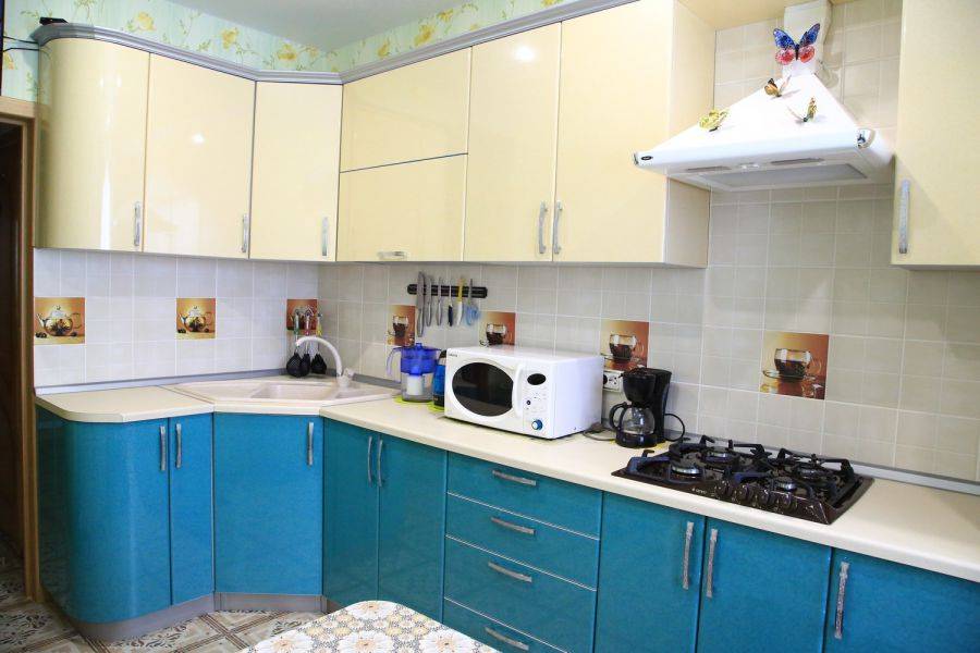 угловая радиусная кухня в Ижевске