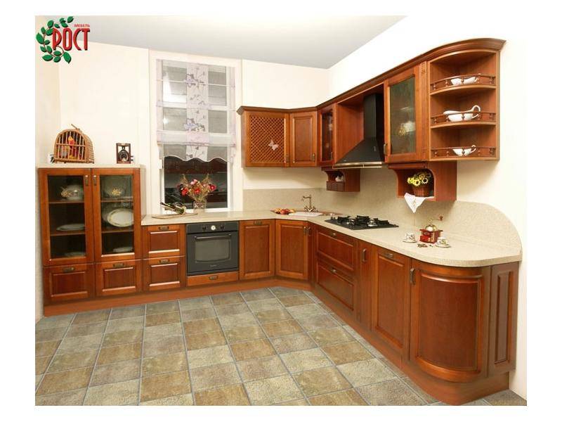угловая кухня классика в Ижевске
