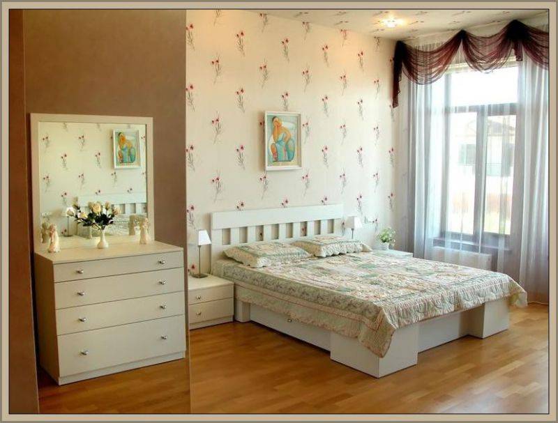 белый спальный гарнитур в Ижевске