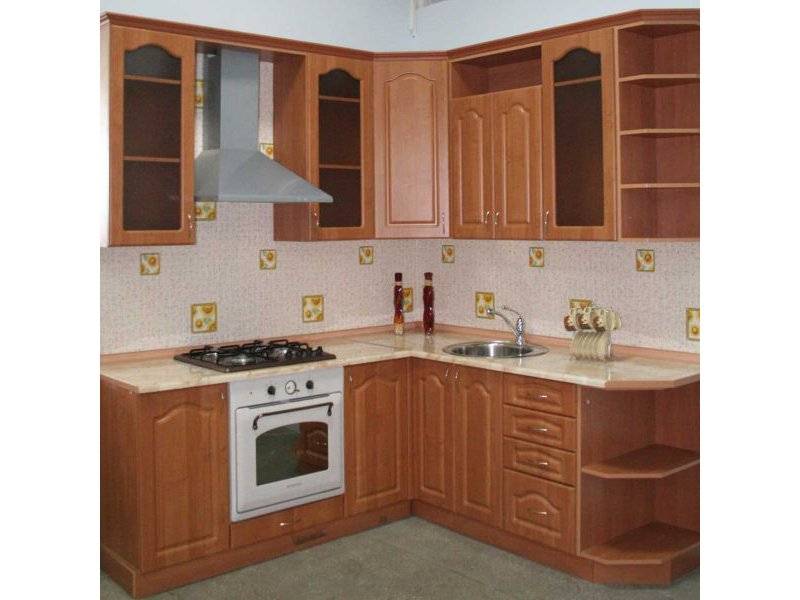 угловая кухня в Ижевске