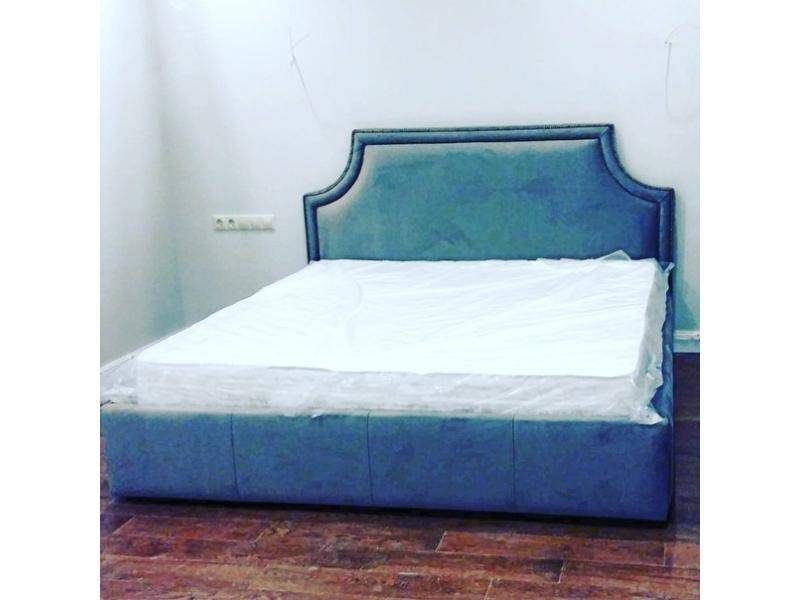двуспальная кровать в Ижевске