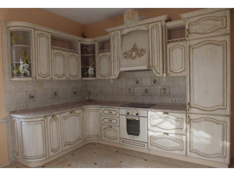 светлый кухонный гарнитур в Ижевске