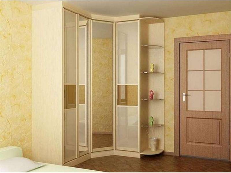 шкаф - купе угловой с зеркалом в Ижевске