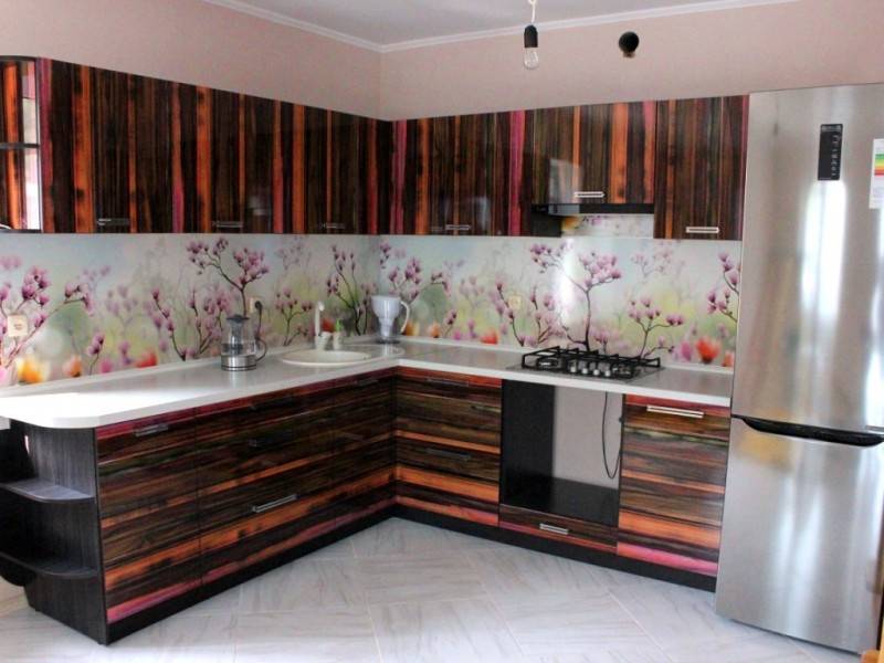 угловая кухня в Ижевске