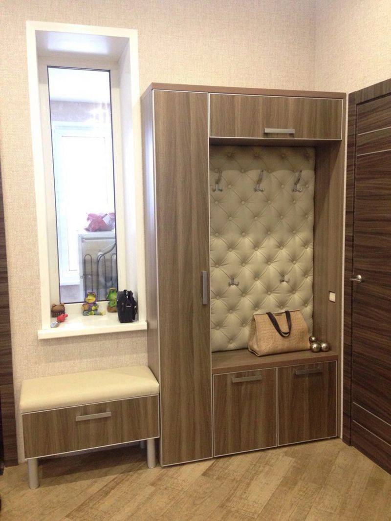 небольшая прихожая в Ижевске