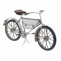 модель bicycle серебристого цвета в Ижевске